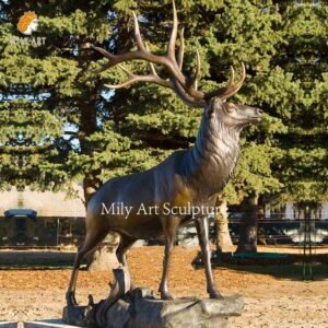 large casting bronze deer statue outdoor animal garden decor for sale