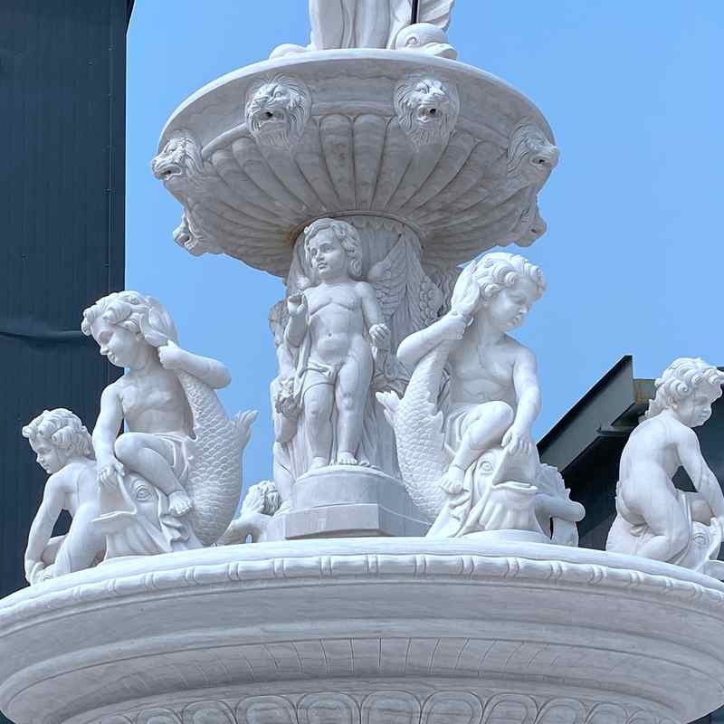 marble figure fountain detail3