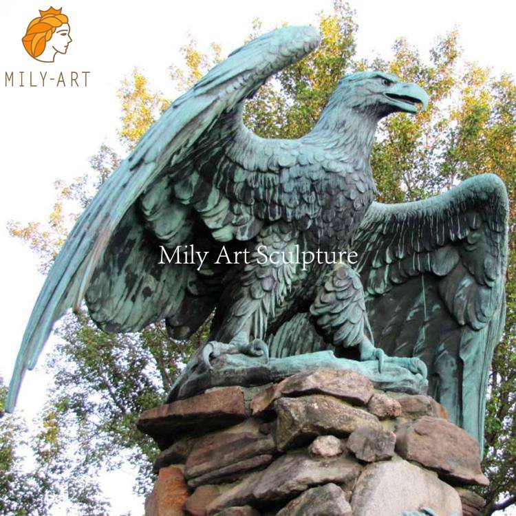 5.eagle yard statues mily sculpture