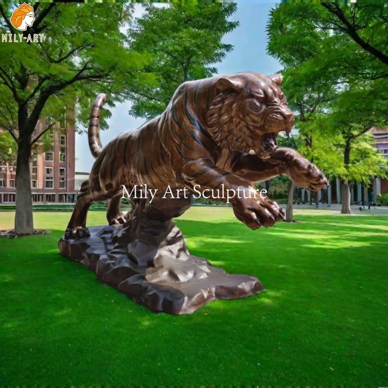 custom-bronze-school-mascots-tiger-statues-2