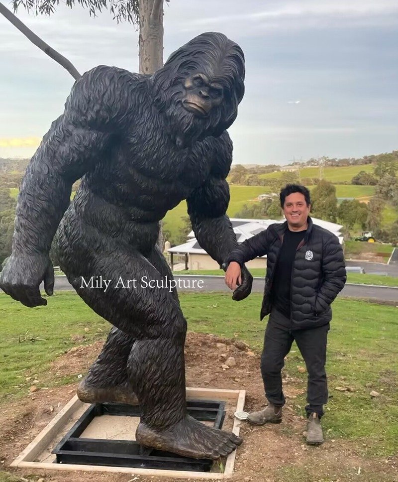 Australian 7 Foot Bigfoot Statue Customer Feedback